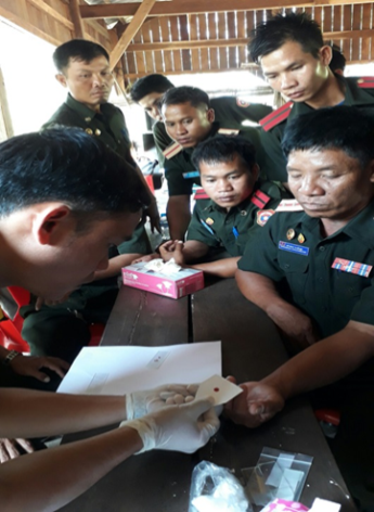20170525-medic-blood-sample-collection
