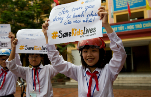 Viet Nam marks third UN global road safety week to keep children safe on roads 1 viet-nam-marks-third-un-global-road-safety-week-to-keep-children-safe-on-roads.jpg