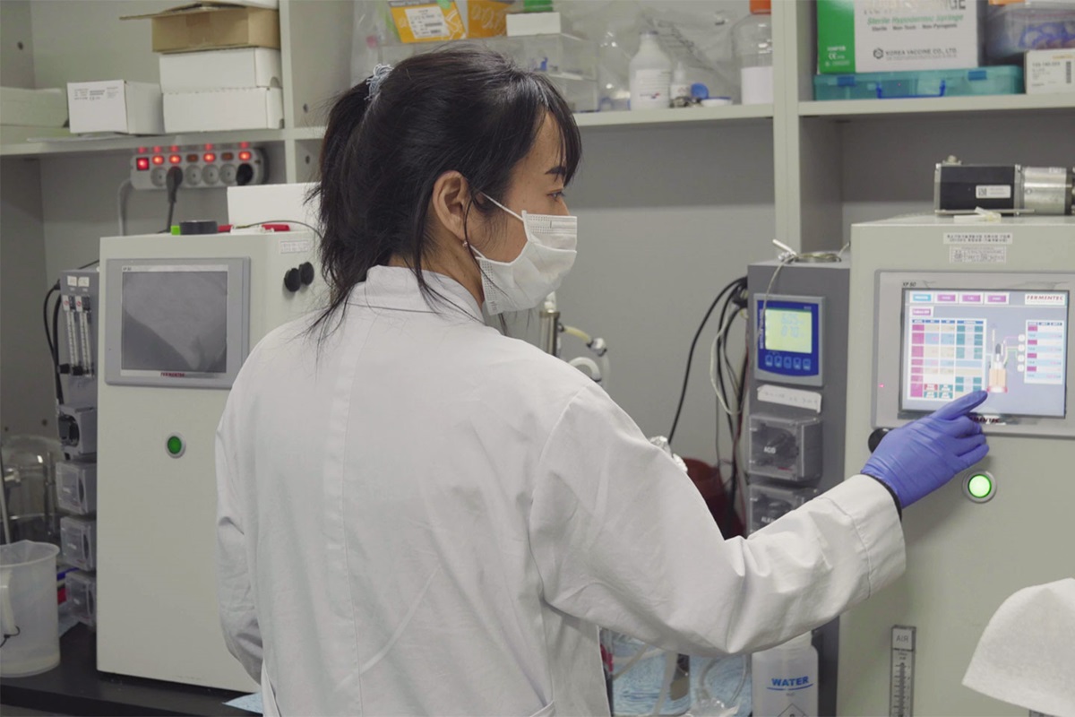 Наука ученые. Запас лекарств. Ученые воз. Ученые воз. Воз вакцинация.